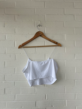 Load image into Gallery viewer, Tank Top Size Extra Large
