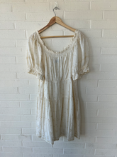 Load image into Gallery viewer, Old Navy Dress Size Large
