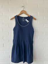 Load image into Gallery viewer, Yogalicious Dress Size Medium
