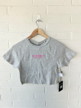Load image into Gallery viewer, Pac Sun T-Shirt Size Medium
