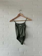Load image into Gallery viewer, Aerie Tank Top Size Extra Small
