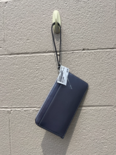 Load image into Gallery viewer, Kate Spade Purse
