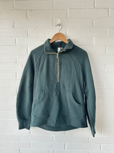 Load image into Gallery viewer, Lululemon Sweatshirt Size Small
