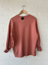 Load image into Gallery viewer, Lulu Lemon Sweatshirt Size Small
