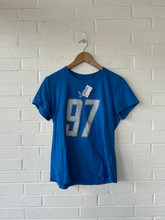 Load image into Gallery viewer, Nike T-shirt Size Medium
