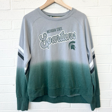 Load image into Gallery viewer, Colosseum Sweatshirt Size Large
