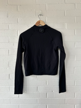 Load image into Gallery viewer, Lulu Lemon Athletic Jacket Size Small
