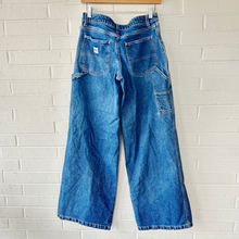 Load image into Gallery viewer, Lee Denim Size 3/4 (27)
