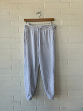 Load image into Gallery viewer, Tna Pants Size Small
