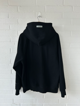 Load image into Gallery viewer, Comfrt Sweatshirt Size Large
