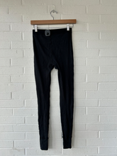 Load image into Gallery viewer, Skims Pants Size Small
