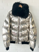 Load image into Gallery viewer, Jordan Craig/Heavy Outerwear Size Extra Large
