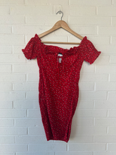 Load image into Gallery viewer, White Fox Dress Size Small
