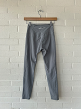 Load image into Gallery viewer, Alphalete Athletic Pants Size Small
