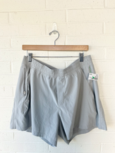 Load image into Gallery viewer, Lulu Lemon Athletic Shorts Size Extra Large
