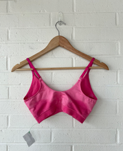 Load image into Gallery viewer, Gym Shark Sports Bra Size Small
