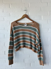 Load image into Gallery viewer, American Eagle Sweater Size Extra Small
