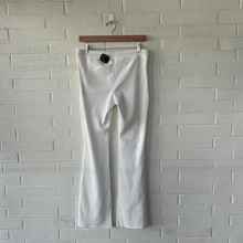 Load image into Gallery viewer, Gilley Hicks Pants Size Medium
