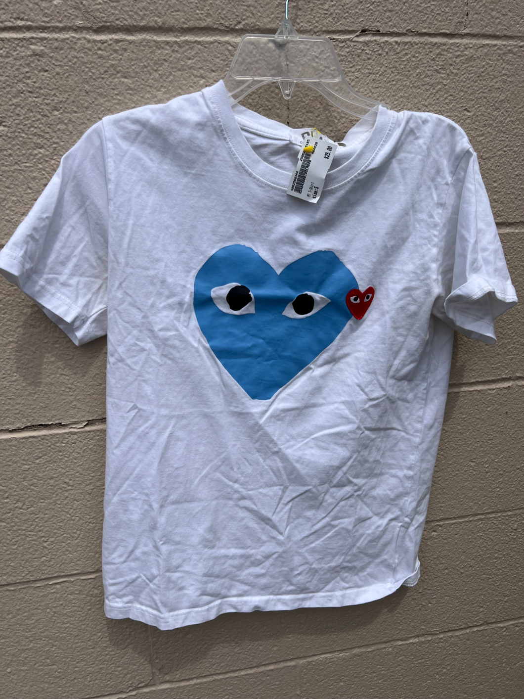 T-shirt Size Small