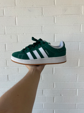 Load image into Gallery viewer, Adidas Casual Shoes Womens 6
