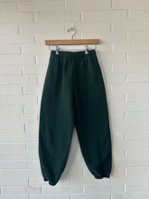 Load image into Gallery viewer, Aritzia Pants Extra Extra Small
