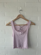 Load image into Gallery viewer, Skims Tank Top Size Small
