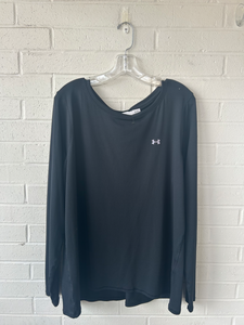 Under Armour Athletic Top Size Extra Large
