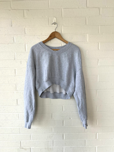 Load image into Gallery viewer, Aerie Sweatshirt Size Extra Small
