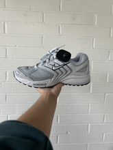 Load image into Gallery viewer, Nike Casual Shoes Womens 8
