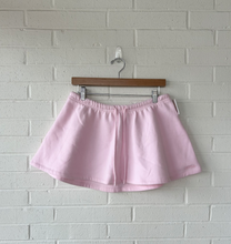 Load image into Gallery viewer, Aritzia Skirt Size Small
