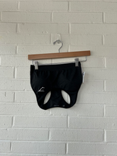 Load image into Gallery viewer, Gym Shark Sports Bra Size Extra Small
