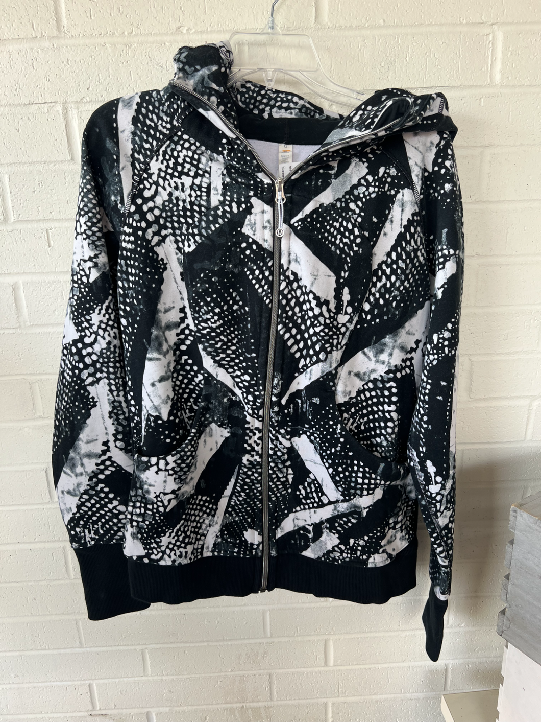 Lulu Lemon Athletic Jacket Size Extra Large