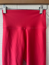 Load image into Gallery viewer, Alo Athletic Pants Extra Extra Small
