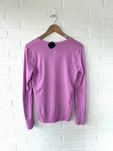 Load image into Gallery viewer, Lulu Lemon Athletic Top Size Small
