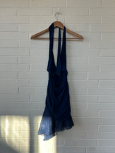 Load image into Gallery viewer, Dress Size Small
