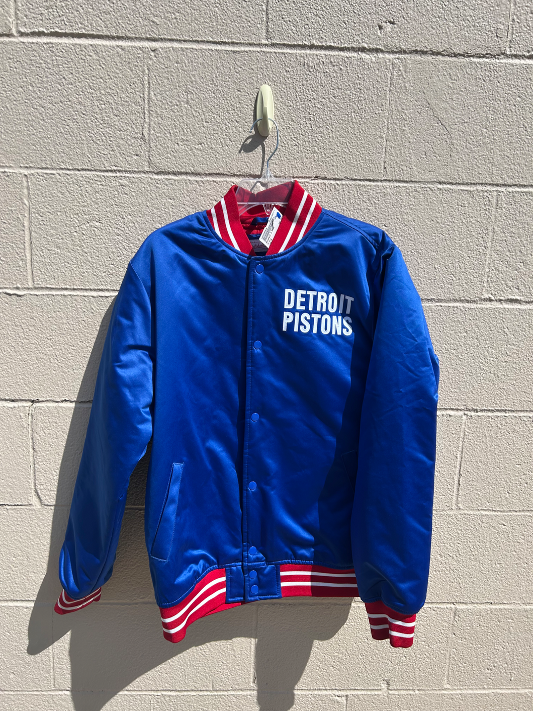 Mitchell & Ness Heavy Outerwear Size Medium