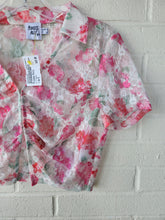 Load image into Gallery viewer, Princess Polly Short Sleeve Top Size Small

