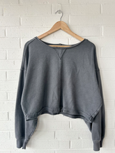 Load image into Gallery viewer, Aerie Long Sleeve Top Size Medium
