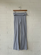 Load image into Gallery viewer, Garage Pants Size Extra Small
