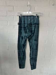 Lulu Lemon Athletic Pants Size 3/4 (27)