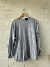Load image into Gallery viewer, Nba Sweatshirt Size Medium
