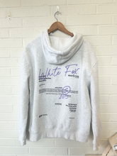 Load image into Gallery viewer, White Fox Sweatshirt Size Medium

