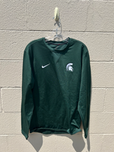 Load image into Gallery viewer, Nike Athletic Top Size Large
