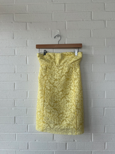 Load image into Gallery viewer, Mng Dress Size Extra Small
