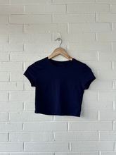 Load image into Gallery viewer, Athletic Top Size Small
