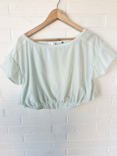 Load image into Gallery viewer, We The Free Short Sleeve Top Size Extra Small
