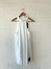 Load image into Gallery viewer, Lulu Dress Size Extra Small
