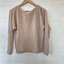 Load image into Gallery viewer, Rachel Zoe Sweater Size Medium

