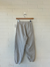 Load image into Gallery viewer, Tna Pants Extra Extra Small
