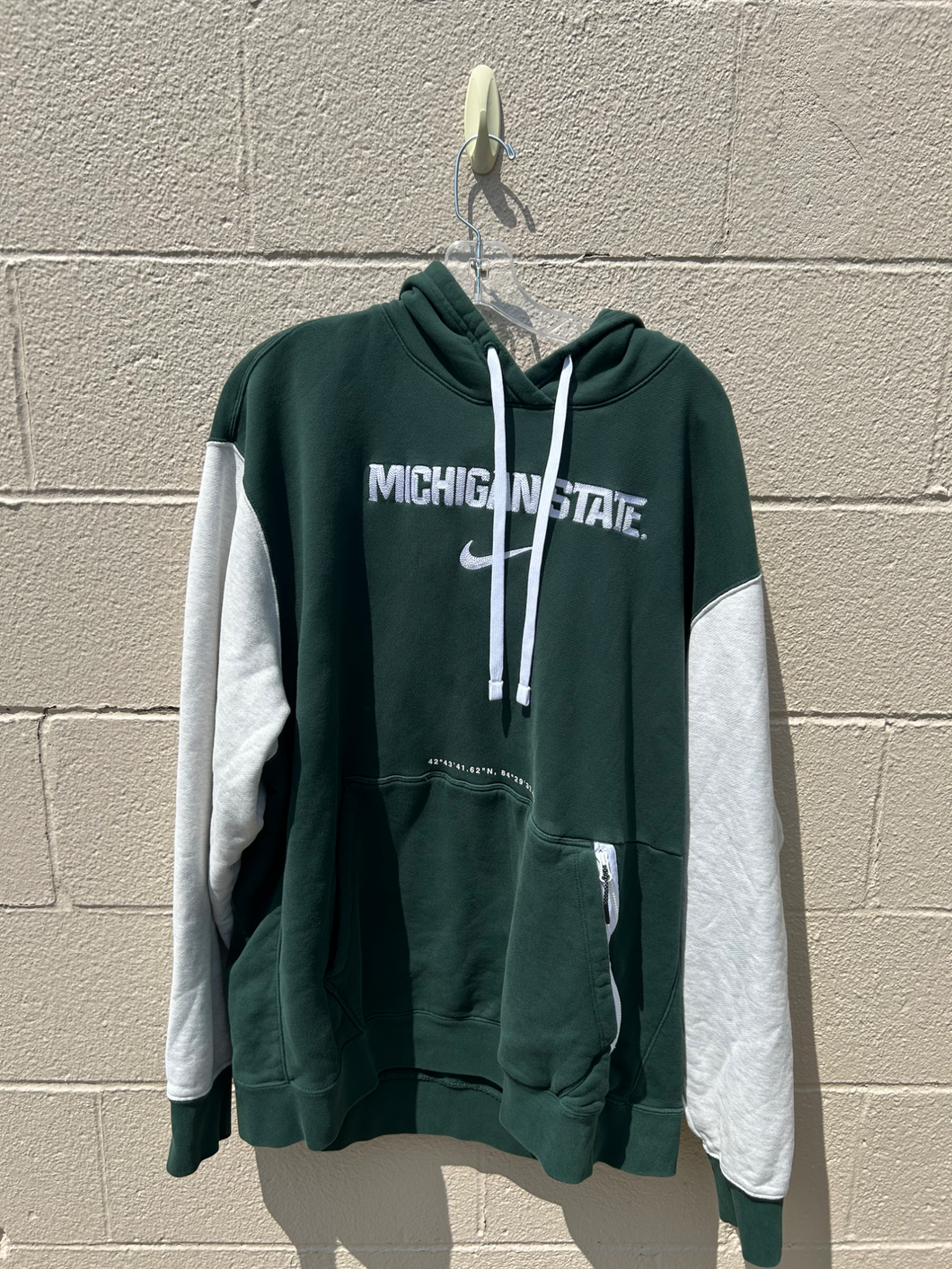 Nike Sweatshirt Size XXL